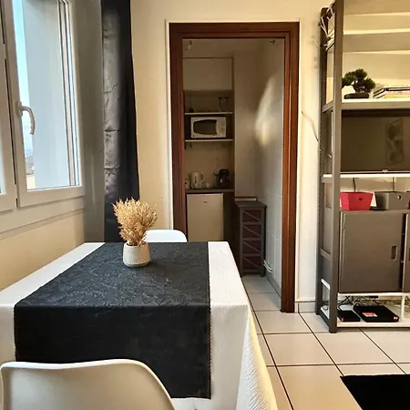 Cosy Vue Imprenable Aix Les Bains Daire *